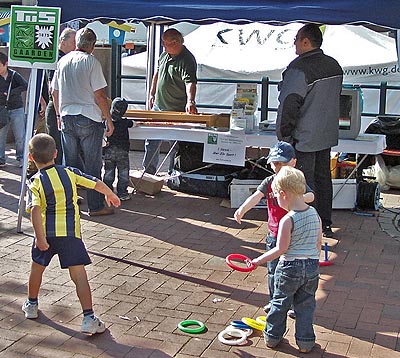 Brunnenfest 2012 - © Dirk Mehrwald TuS-Infostand Gaardener Brunnenfest 2012